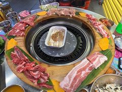 -玄希浪漫厨房·韩料烤肉(湖滨银泰in77店)