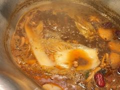 -湊湊火锅·茶憩(打浦桥日月光店)