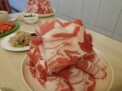 -洞庭洲·防空洞火锅·烧烤·铜锅涮肉(新百广场店)