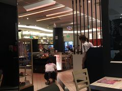 大堂-必胜客(东大桥店)