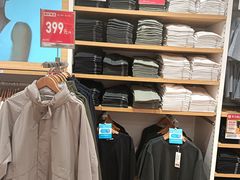 -优衣库(上海虹口龙之梦店)