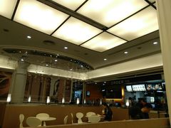 大堂-麦当劳(伦敦人店)