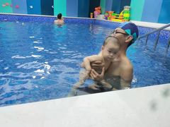 -Swim斯卫姆国际儿童游泳中心(红博中央公园店)