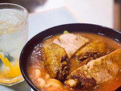 番茄浓汤鸡翅猪扒通粉-华嫂冰室(尖沙咀店)