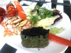 鱼子寿司-万达文华酒店·48F云端窗景美食汇自助餐厅