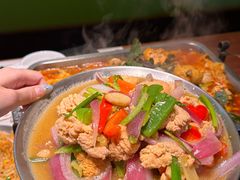 -后街佬·炭火鲜鱼杂(33小镇店)