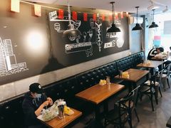 大堂-三生小馆(亭知路店)