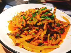 -张氏宽窄巷成都菜(澳德乐店)