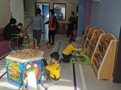 -美国悦宝园早教托育中心(东坝店)