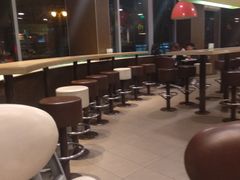 大堂-麦当劳(南京路2店)
