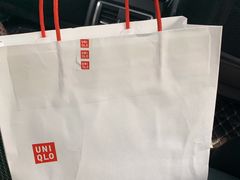 -优衣库(上海正大广场店)