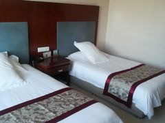 -贝尔大酒店(海拉尔伊仕丹购物广场店)