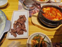 -喜来稀肉(北外滩白玉兰广场店)