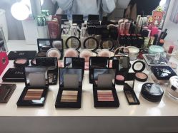 点击看大图 -THE QUEEN(北京店)