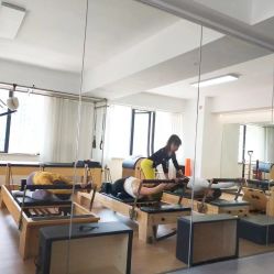 -馨媛瑜伽普拉提