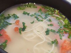 -俭寨大盘芦花土鸡·小公鸡·烧烤新疆菜(云通店)