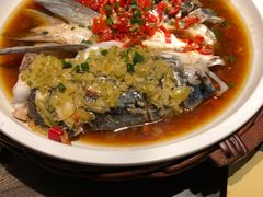 开胃鱼头王-童年小筑餐厅(申花路店)