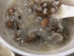 花生眉豆咸骨粥-百乐门喜宴(海珠广场华厦店)