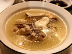 松茸鸡汤-聚福宝合苑食府(南头镇店)