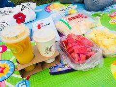 霸气橙子-奈雪的茶(石厦时代广场店)