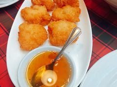 -卷心菜和避孕套餐厅(Pattaya)