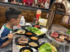 -啊美丽炭火烤肉(滑翔一店)