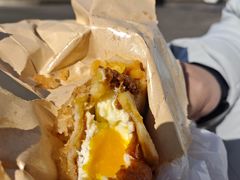 -小红车炸蛋葱油饼