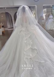 -艾米丽婚纱礼服