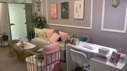 -YooMee优美智能科技美肤机构