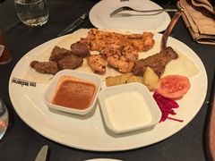 -Efes Turkish & Mediterranean Cuisine 艾菲斯餐厅(陆家嘴店)
