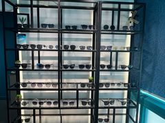 -Trend1881视光·蔡司视觉(领展广场店)