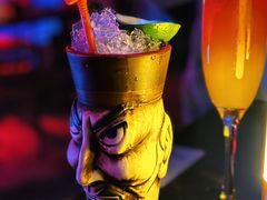-vimi便利店酒吧