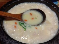 石锅石林竹笋煨豆腐乐-雀舞云南菜(乐客城店)