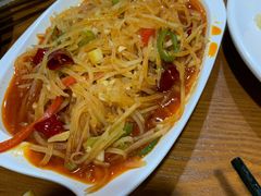 -怡妮新疆风味餐厅(东江湾路店)