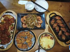 -老东镇啤酒屋海鲜加工·蒸汽海鲜·海鲜烧烤(台东店)