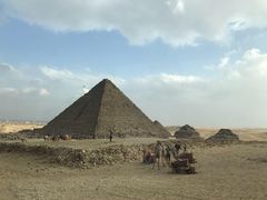 -吉萨金字塔群
