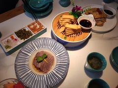 -荷塘秋月·本帮江浙菜(国权路店)