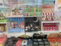 -名创优品(中原万达2F店)