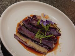 有故事的茄子-丝路金桃·新疆菜(徐汇店)