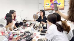 -KISS U 国际美学