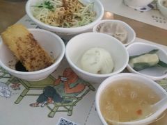 -蓉李记成都名小吃(武汉菱角湖万达店)