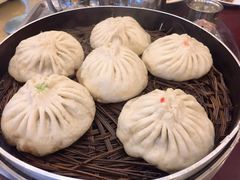 排骨肉包子-张包铺(道外店)