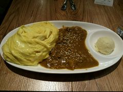 -玛格萝妮(汇智国际商业中心店)
