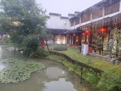 -丝绸小镇荻港古村