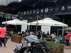门脸-ACE&CAFE火车咖啡厅(751店)