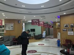 -雅悦齿科(顾村公园店)