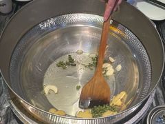 -老船舫·现做活鲜鱼馆(东郊记忆店)