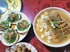 大黄鱼炖豆腐-温州一家人美食(西木头市店)