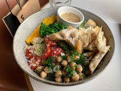 鸡肉牛油果芒果色拉-Wagas沃歌斯(五道口购物中心店)