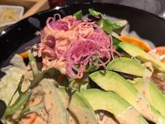 -山川小町·极番烧肉(新地假日广场店)